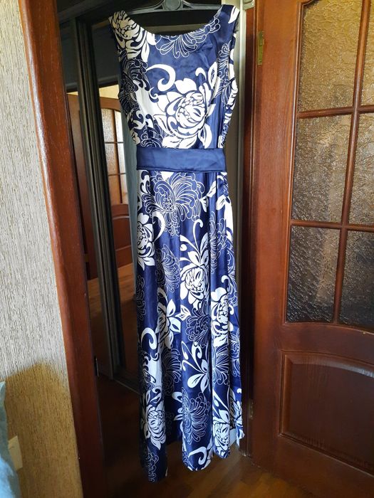 Продам платье вечернее