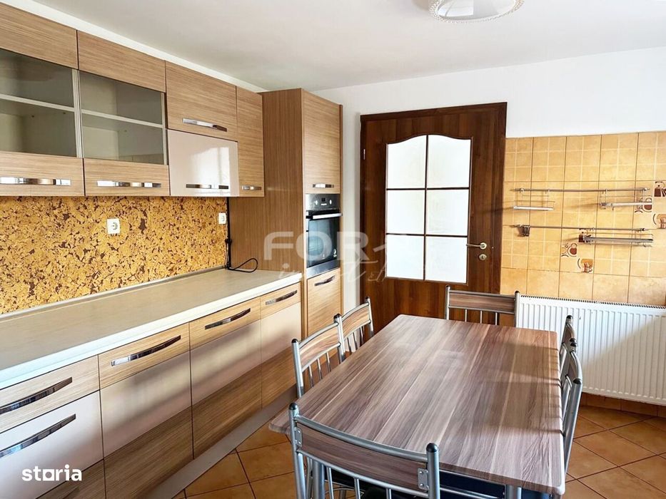 Casa 6 camere cu 428mp teren, de vanzare zona Iosia