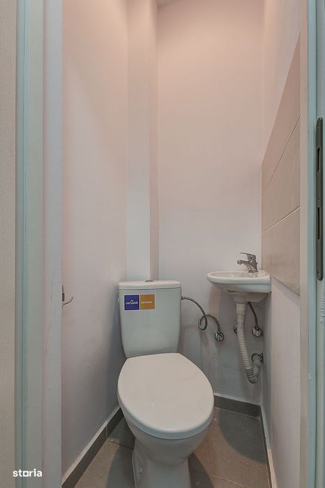 Spațiu birouri 45 mp – Central, lângă Judecatorie – 330 €/lună