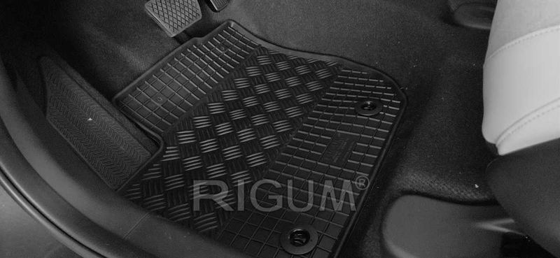 Гумени стелки или багажник HONDA Jazz Crosstar и Jazz Hybrid от 2020 г