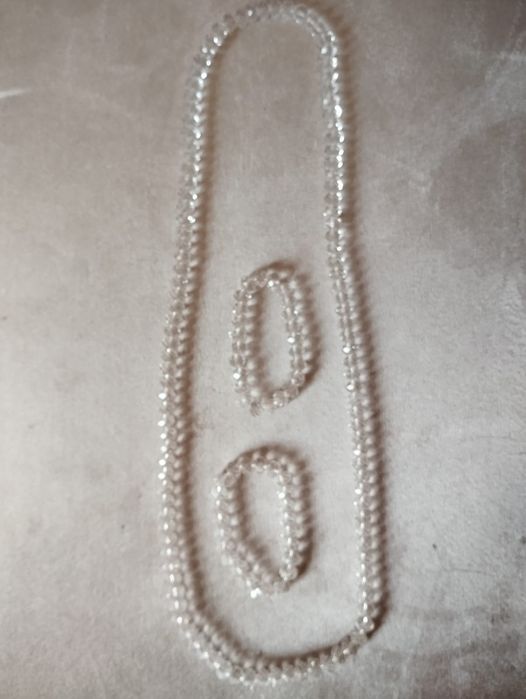 Стеклярус бусины отдам