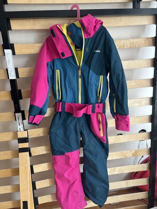 Детси ски гащеризон