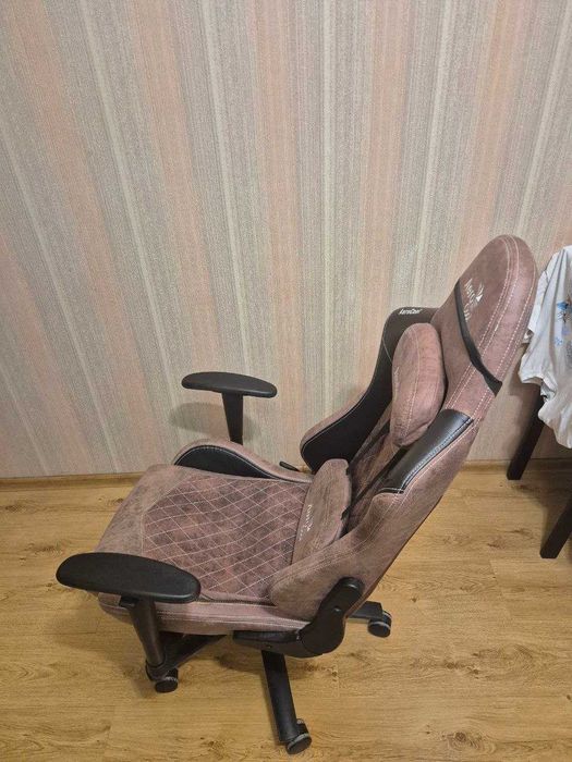Продам Игровое кресло Aerocool Duke