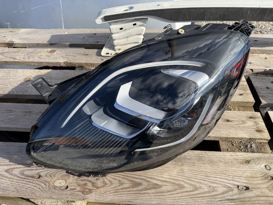 Фар Ford Puma   2020 год.-
