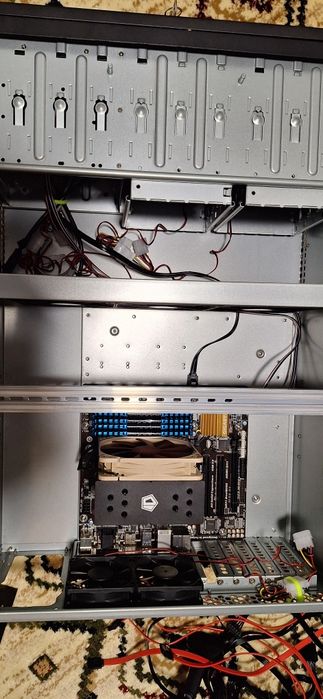 Rack 9u 600mm echipat complet