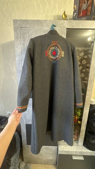 Продается пальто