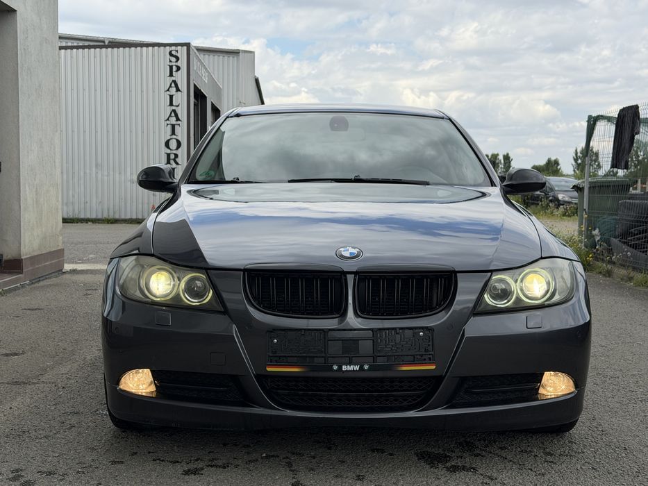 Bmw 320 E90 limousin 2.0 Diesel 177cp  piele /navi mare