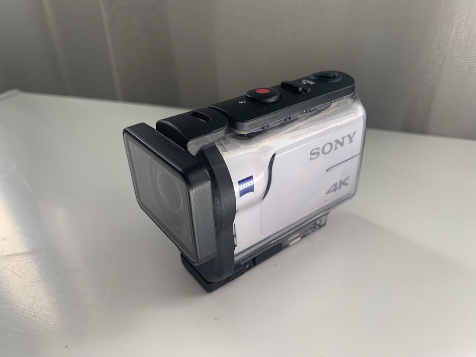 Экшн камера Sony