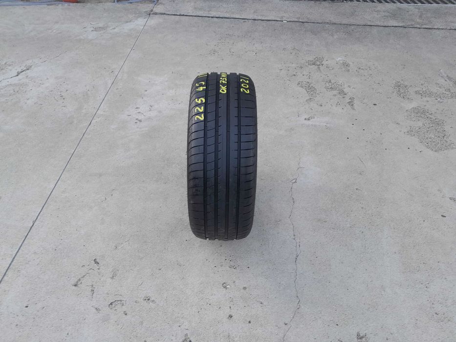 O anvelopa vara 225 45 18 goodyear asymmetric 3 run flat 7,5 mm 2021