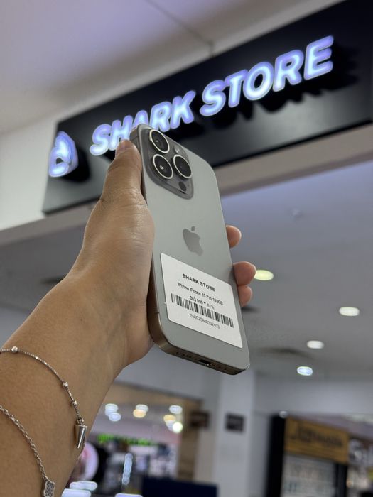 iphone 15 pro Shark Store
