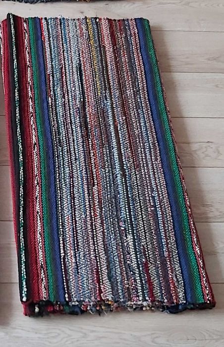 НОВИ Ръчно тъкани черги на повече от 50 г