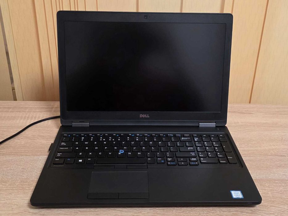Laptop Dell Precision 3520 Intel Intel i7 nVidia Quadro IPS M620 Win11 Activat