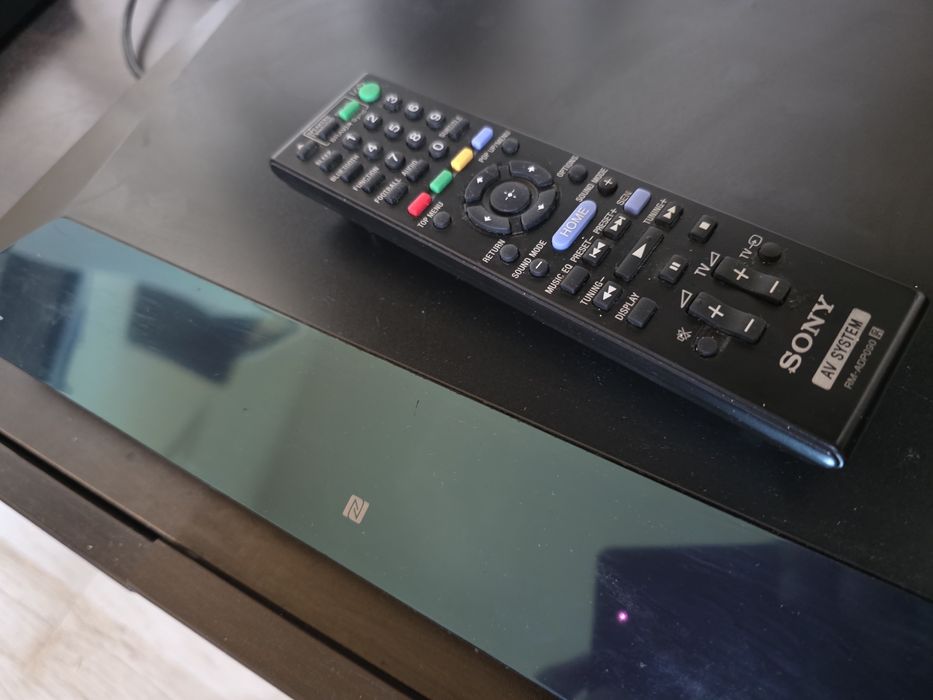Blue Ray система за домашно кино Sony BDV-E6100, 5.1, 3D, RMS 1000W, DLNA, USB, HDMI, Ethernet, Built-in Wi-Fi, Bluetooth.
Системата е във много добро