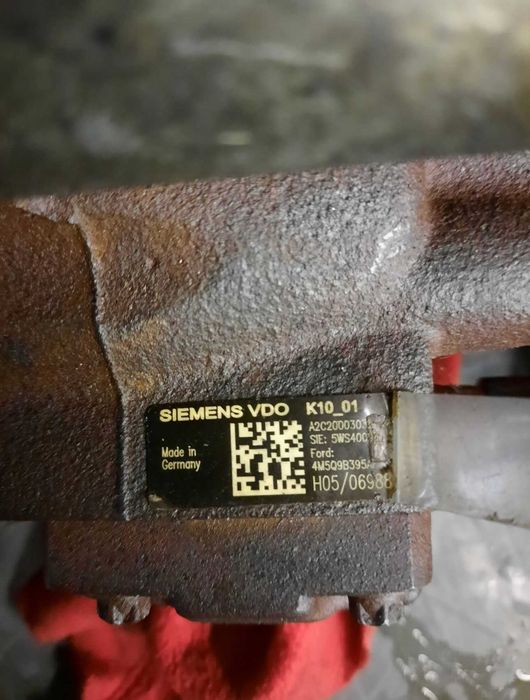 Pompa injectie Ford C-Max  1.8 TDCI cod 4M5Q 9B39 AE
