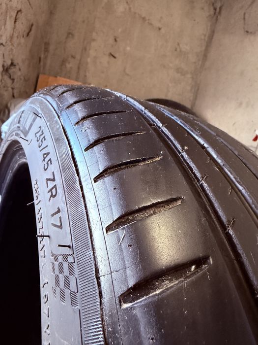 Летни гуми Michelin Pilot Sport 4 235/45/17 2 бр.