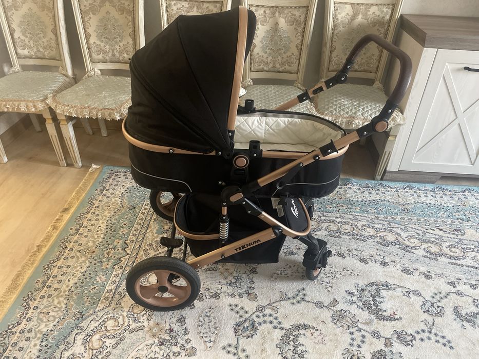 Десткая коляска