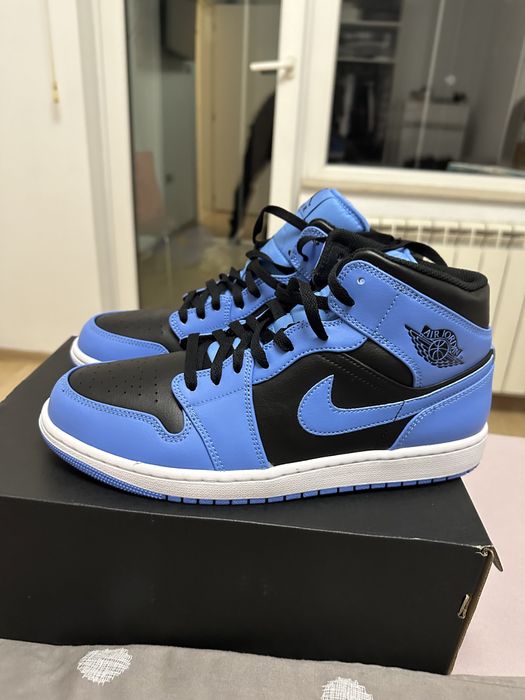 Nike Jordan 1-ици