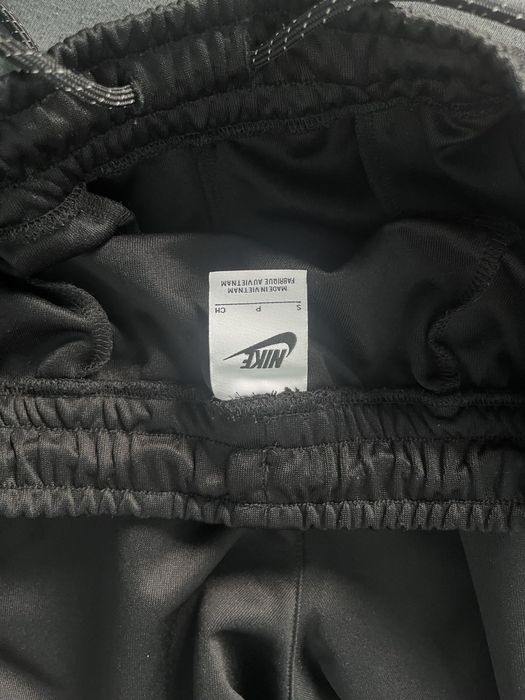 къси панталони nike