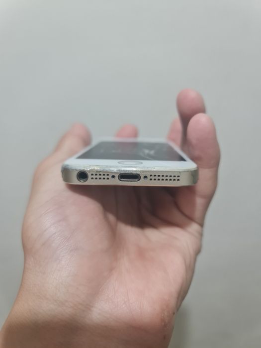 Iphone 5s sotiladi 16gb