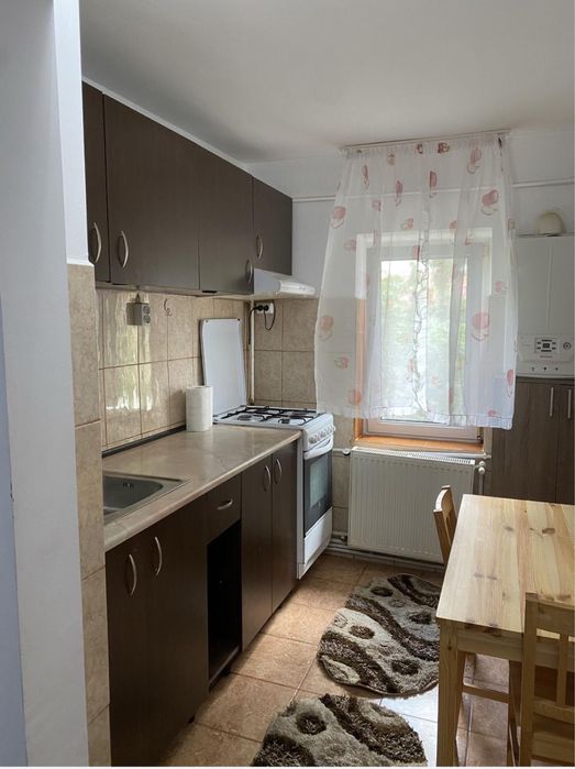 Apartament 2 camere de inchiriat