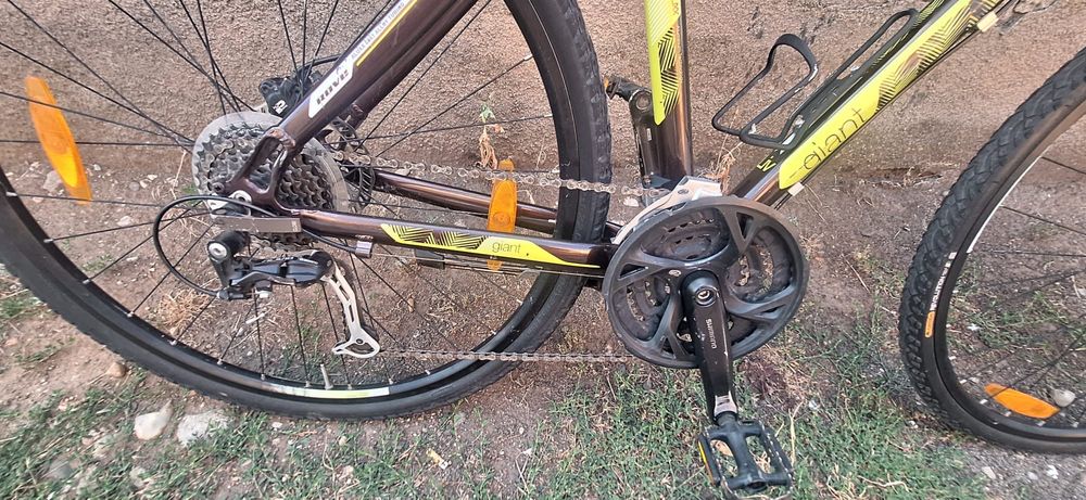 De vanzare Giant Liv Rove 2 pt trecking roti de 29 inchi