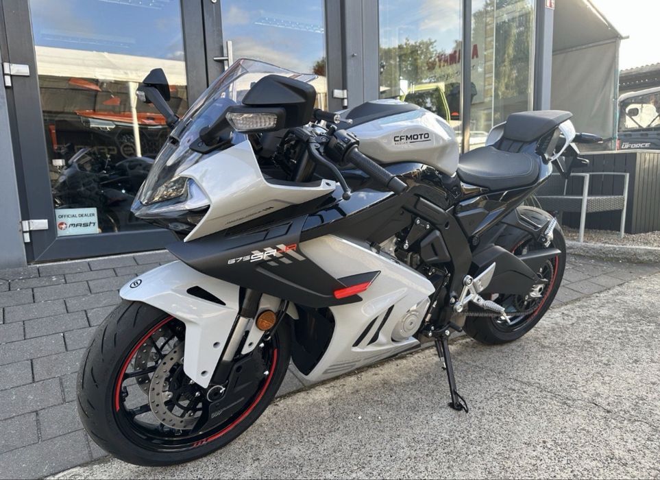 CFMoto 675 SR-R / 2026 / 0km / garantie