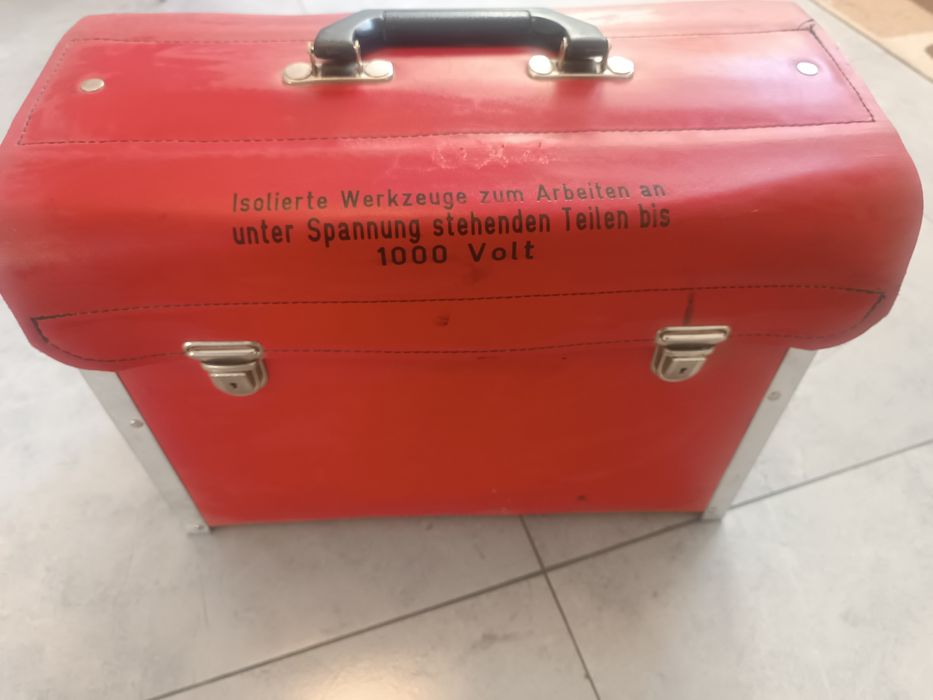 Набор инструментов электрика