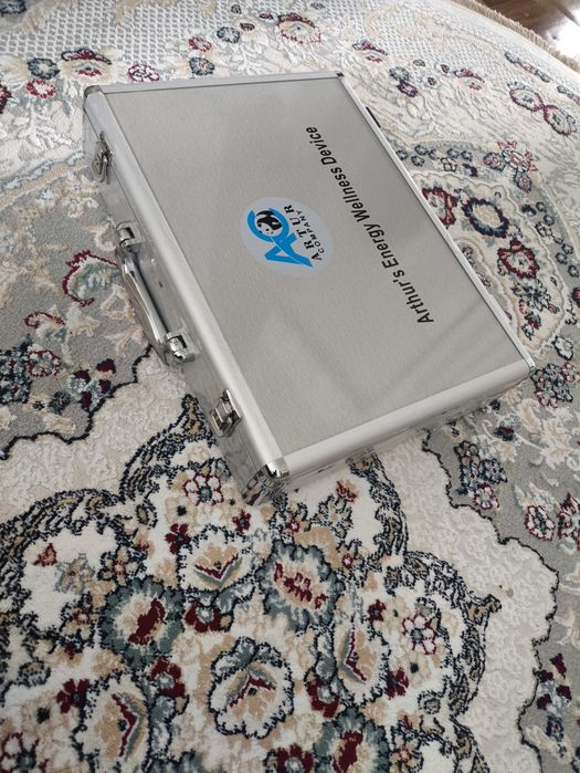 Продается массажный аппарат !!!