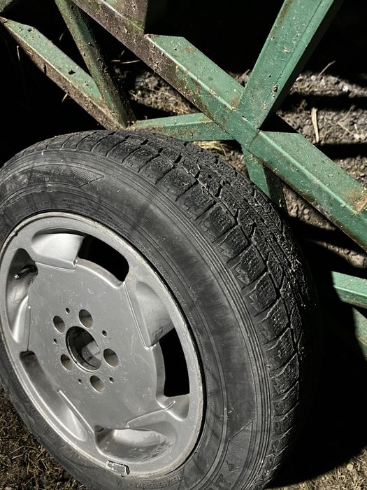 Продам диски r15 размер срочно