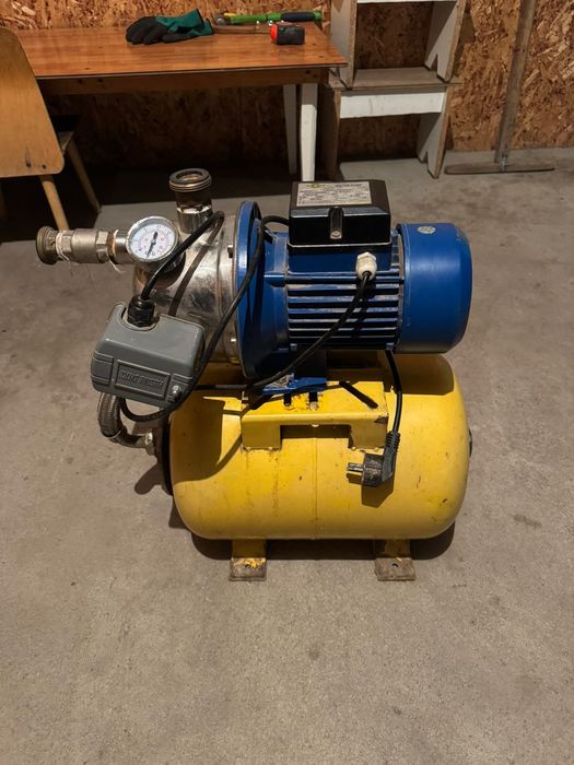 Продам насос водяной