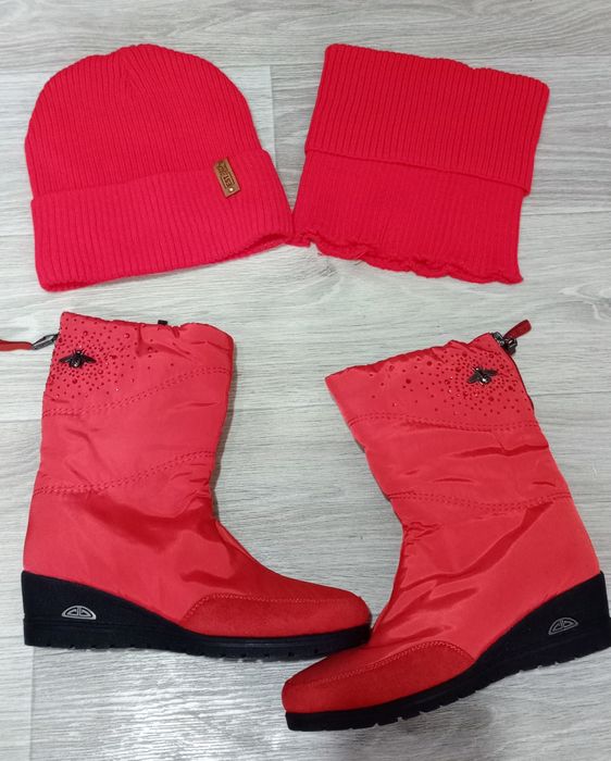 Шапка снуд, сапоги
