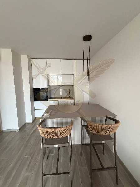 Двустаен апартамент в Св.Св. Константин и Елена! 21896702