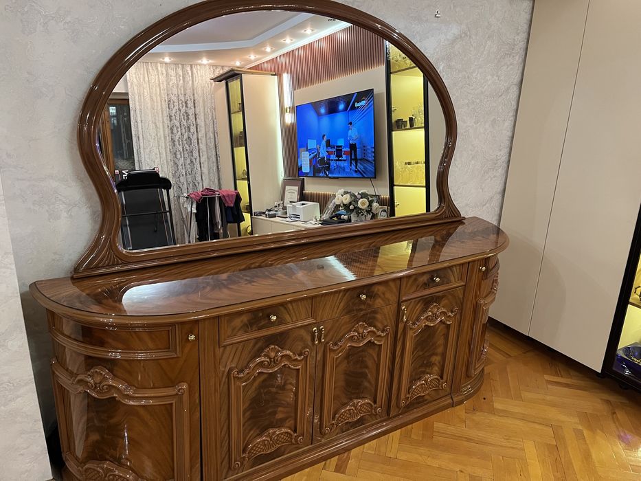 Зеркало от комода (комода нет)