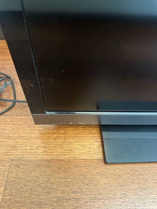 TV Sony bravia with remote