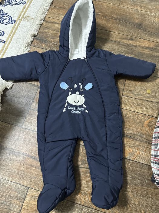 продам детские вещи