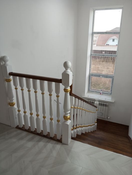 Лестница установка изготовление