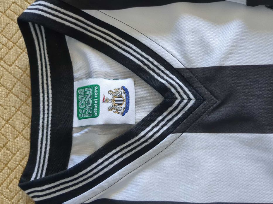 Newcastle United 1984 Retro Football Shirt