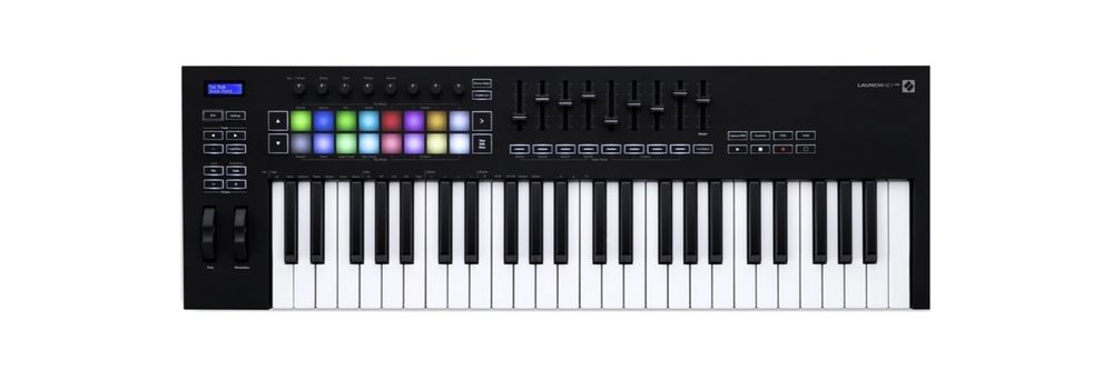 Novation Launchkey 49 MK3 IMPECABIL