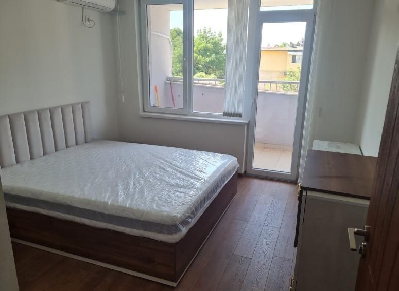 Дава се под наем Двустаен апартамент в Пловдив, Съдийски - 80 кв.м за 450 € - Снимка #3