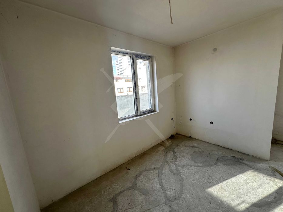 Продава се Тристаен апартамент в Пловдив, Съдийски - 76 кв.м за 1750 €/кв.м - Снимка #4