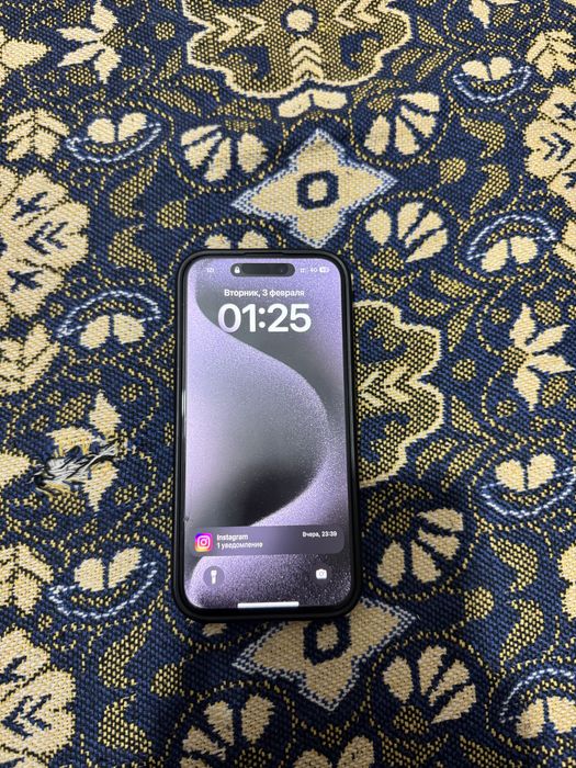 Продается İphone 15 pro