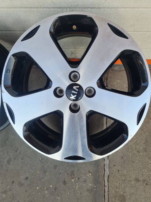 Оригинални джанти за КИАХЮНДАЙ KIA HYUNDAI R17 4x100 ET45 6.5J