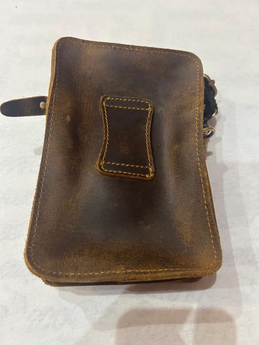 естествена кожа мъжка чанта