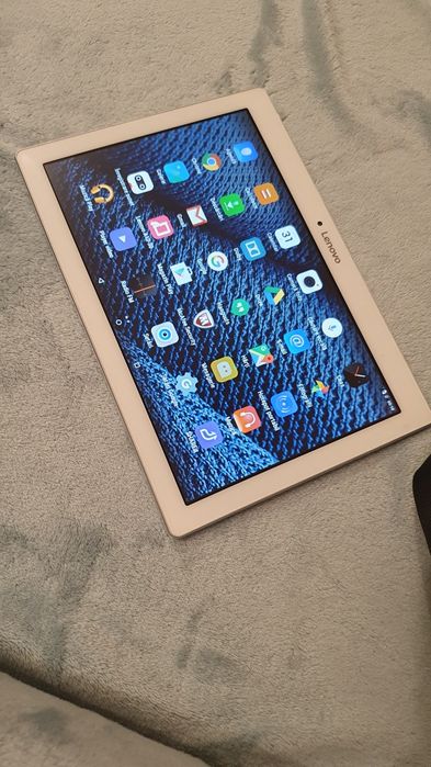 Tableta Lenovo Tab 320XL