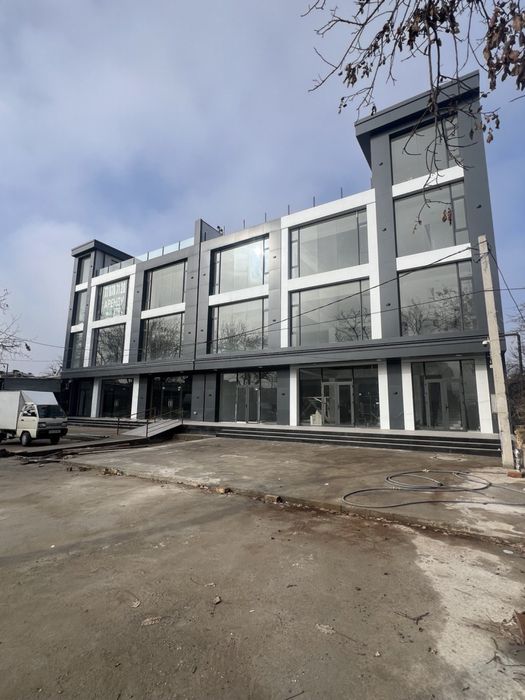 Сдаётся в Аренду нежилое помещение.