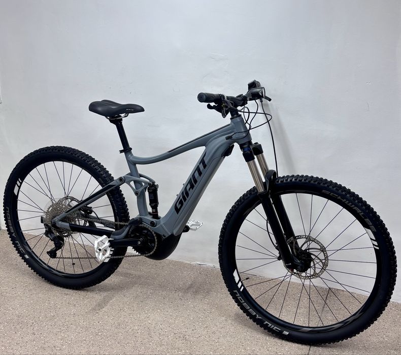 Bicicleta Electrica GIANT Stance E+ Roti 29 Cadru M (2050 km)