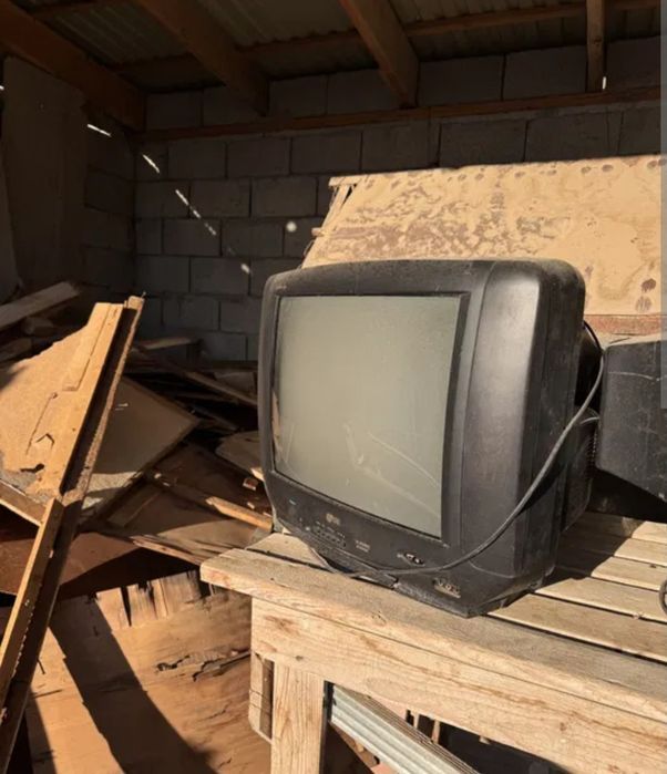 Телевизоры 3шт самовывоз