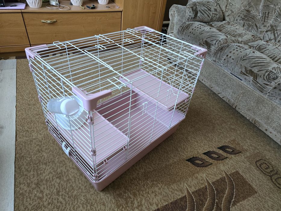 Продам клетку для кроликов.