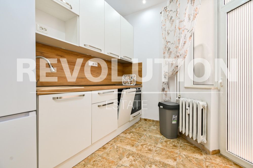 Дава се под наем Двустаен апартамент в София, Център - 60 кв.м за 800 € - Снимка #7