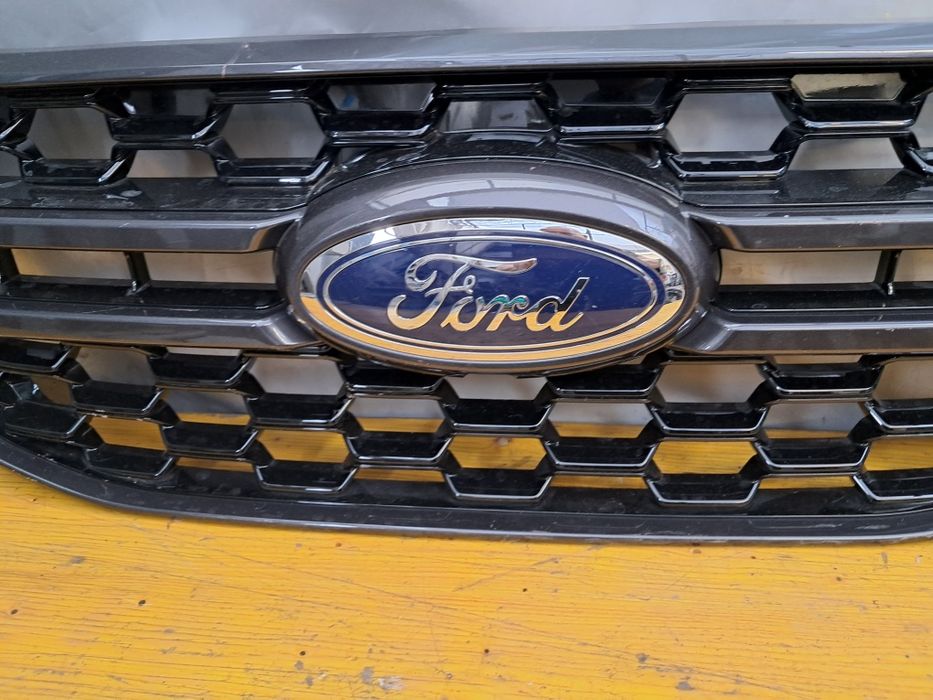Грил решетка Ford Ranger 2025г